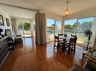 Apartament amb balcó en venda a RIDAURA