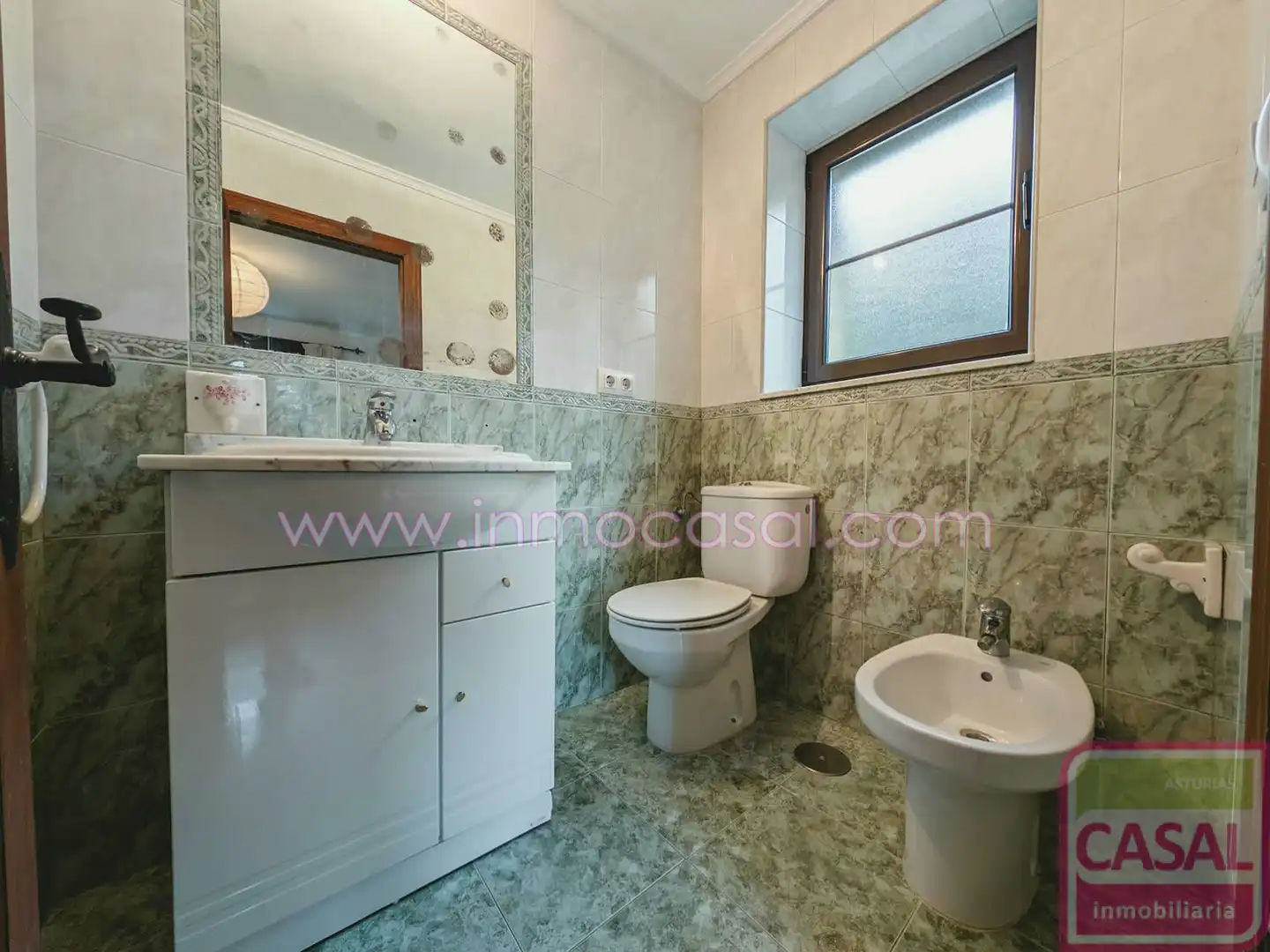 Baño de Casa o chalet en venta en Colunga con Calefacción, Terraza y Trastero