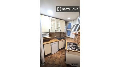 Foto 2 de Piso de alquiler en El Camp de l'Arpa del Clot, Barcelona