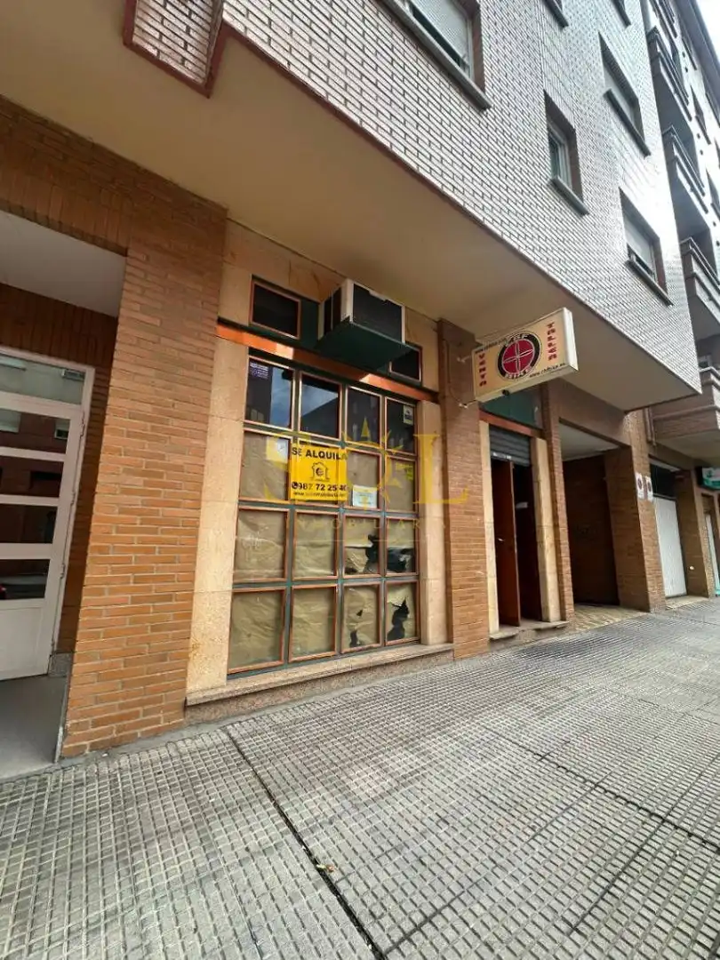 Business premises to rent in Calle Virgen Camino