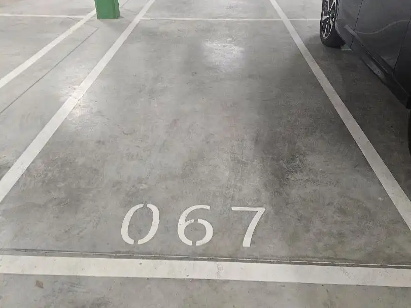 Parkplatz von Garage zur Miete in Madrid