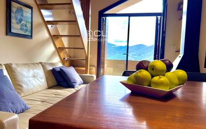 Schlafzimmer von Maisonette miete in Alp