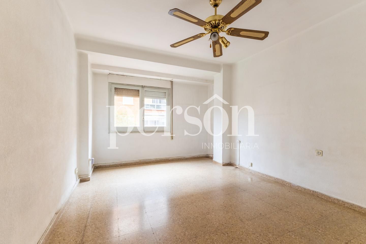 Bedroom of Flat for sale in  Valencia Capital  with Terrace and Balcony