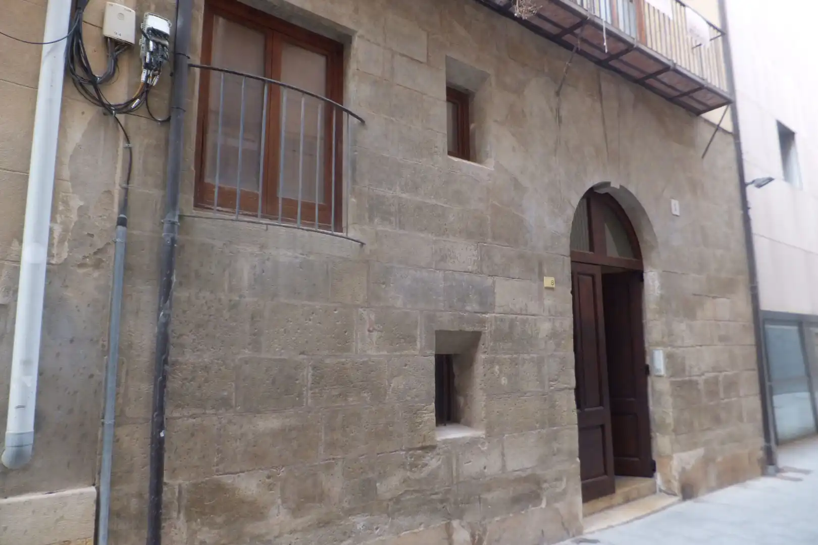 Vista exterior de Oficina en venta en Tortosa con Terraza, Amueblado y Balcón