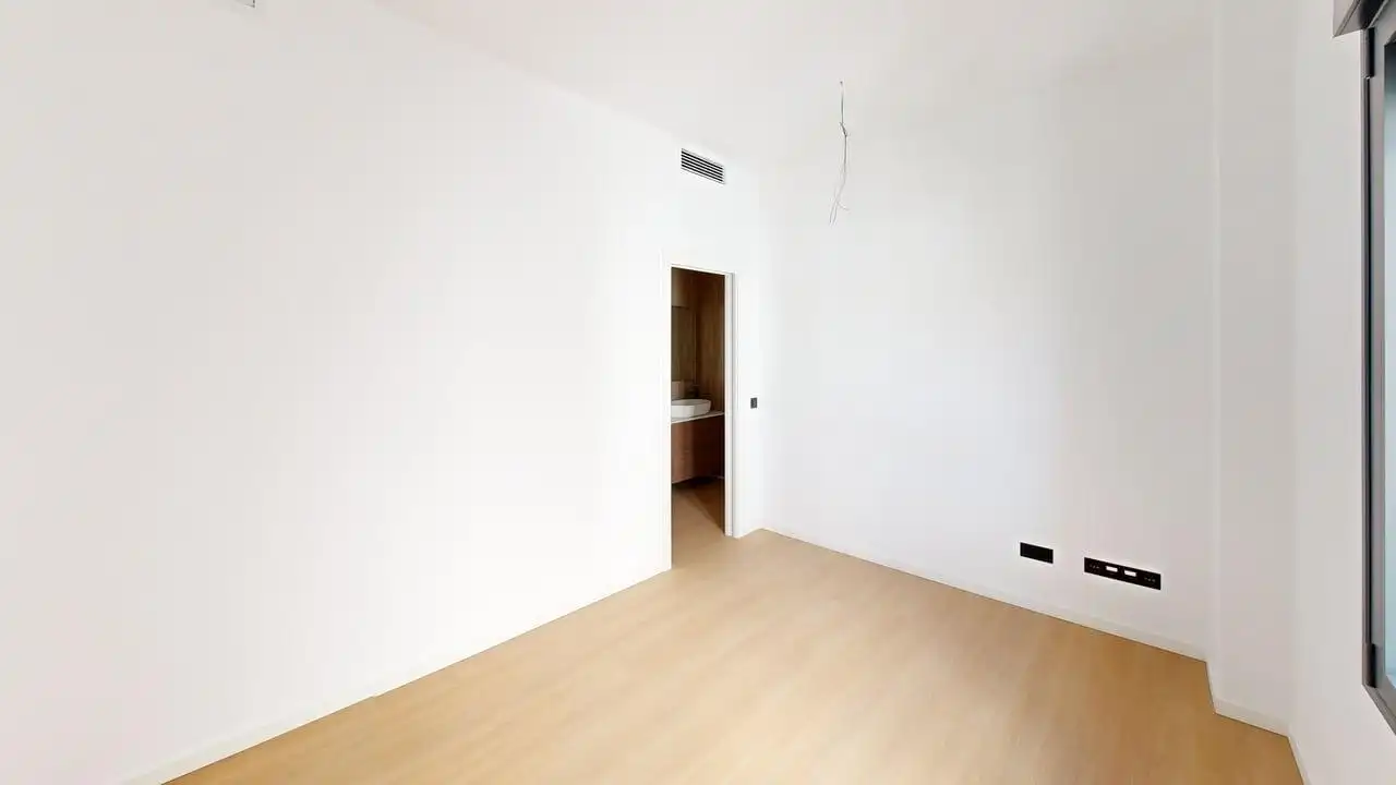Habitación de Dúplex en venta en Jaén con Aire acondicionado, Calefacción y Terraza