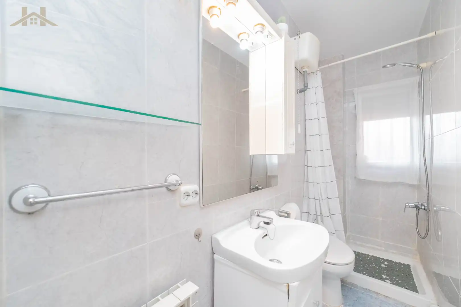 Baño de Piso en venta en Villaviciosa de Odón con Calefacción y Balcón