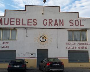 Vista exterior de Nau industrial en venda en Villarrobledo amb Alarma