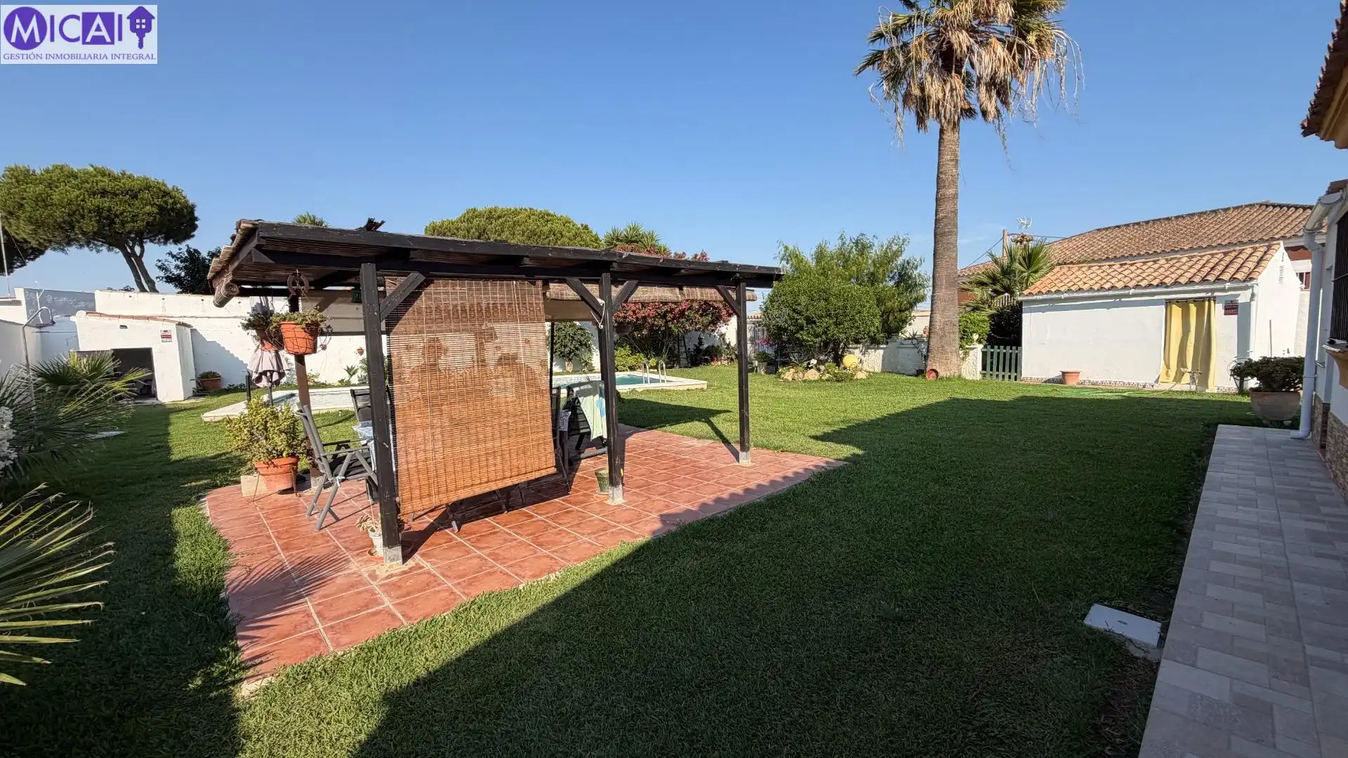 Jardí de Casa o xalet en venda en Chiclana de la Frontera amb Jardí privat, Traster i Piscina