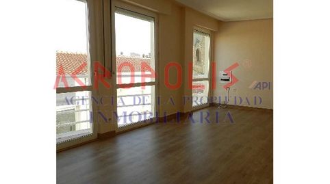 VENTA DE PISO CENTRICO EN BENAVENTE, imatge 2