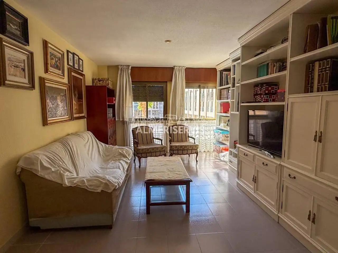 Sala de estar de Piso en venta en El Ejido con Aire acondicionado y Amueblado