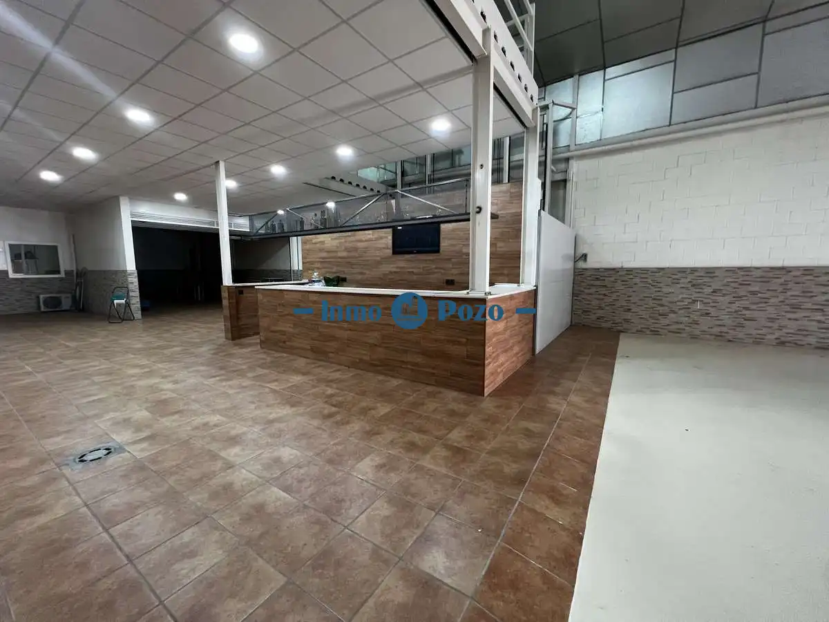 Local comercial en venta en Almendralejo, imagen 3