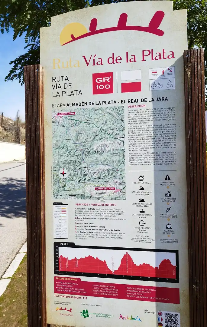 Casa aparellada en venda a Almadén de la Plata, imagen 21