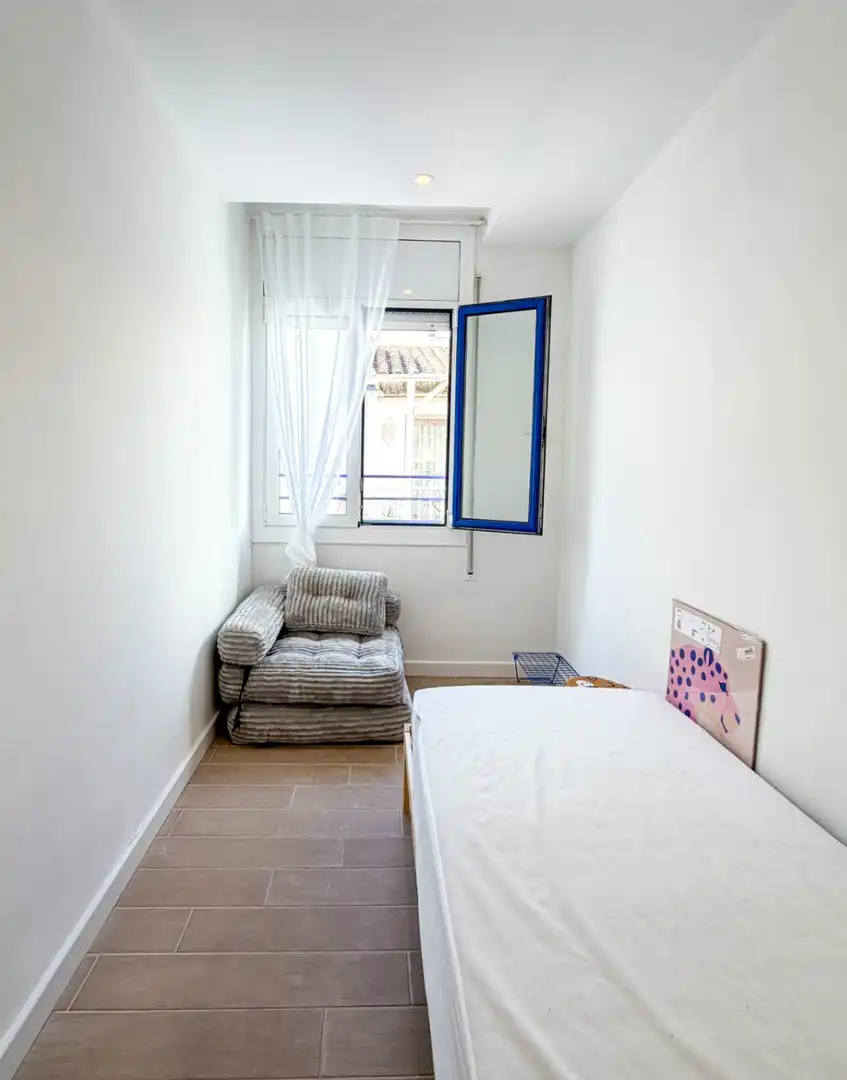 Bedroom of Apartments for rent in Centre