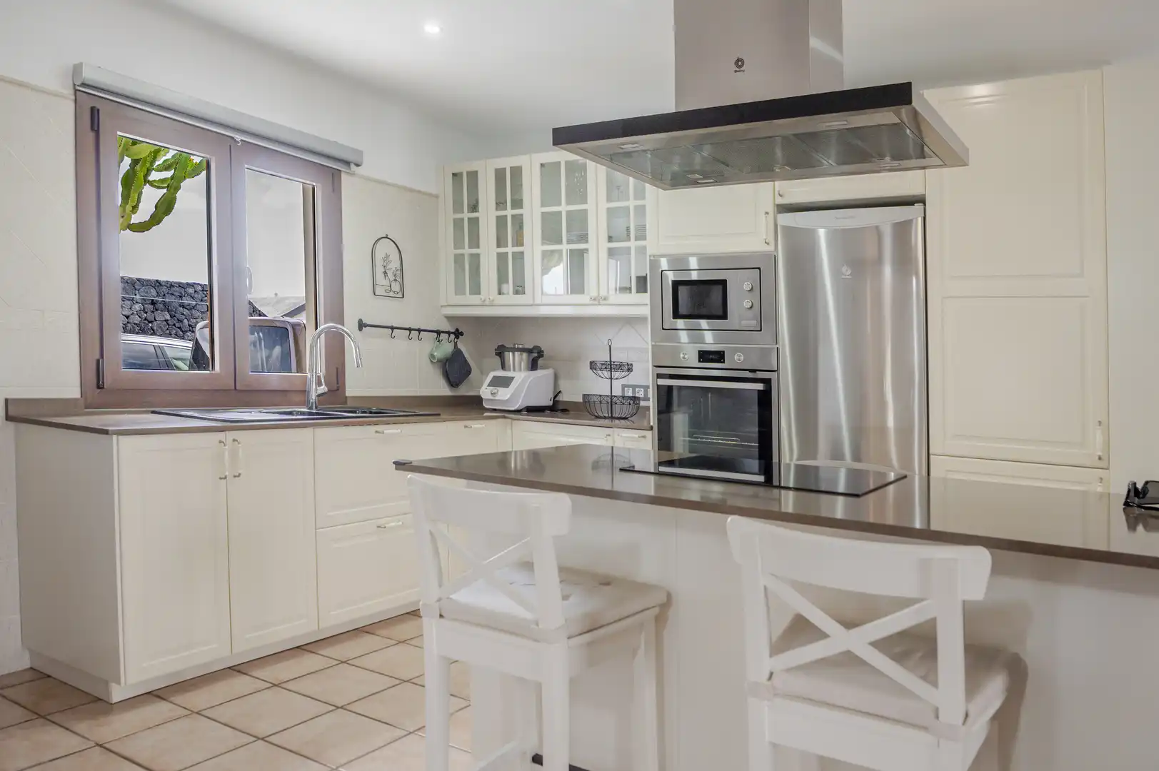 Kitchen of Houses for sale in Tías  with Heating