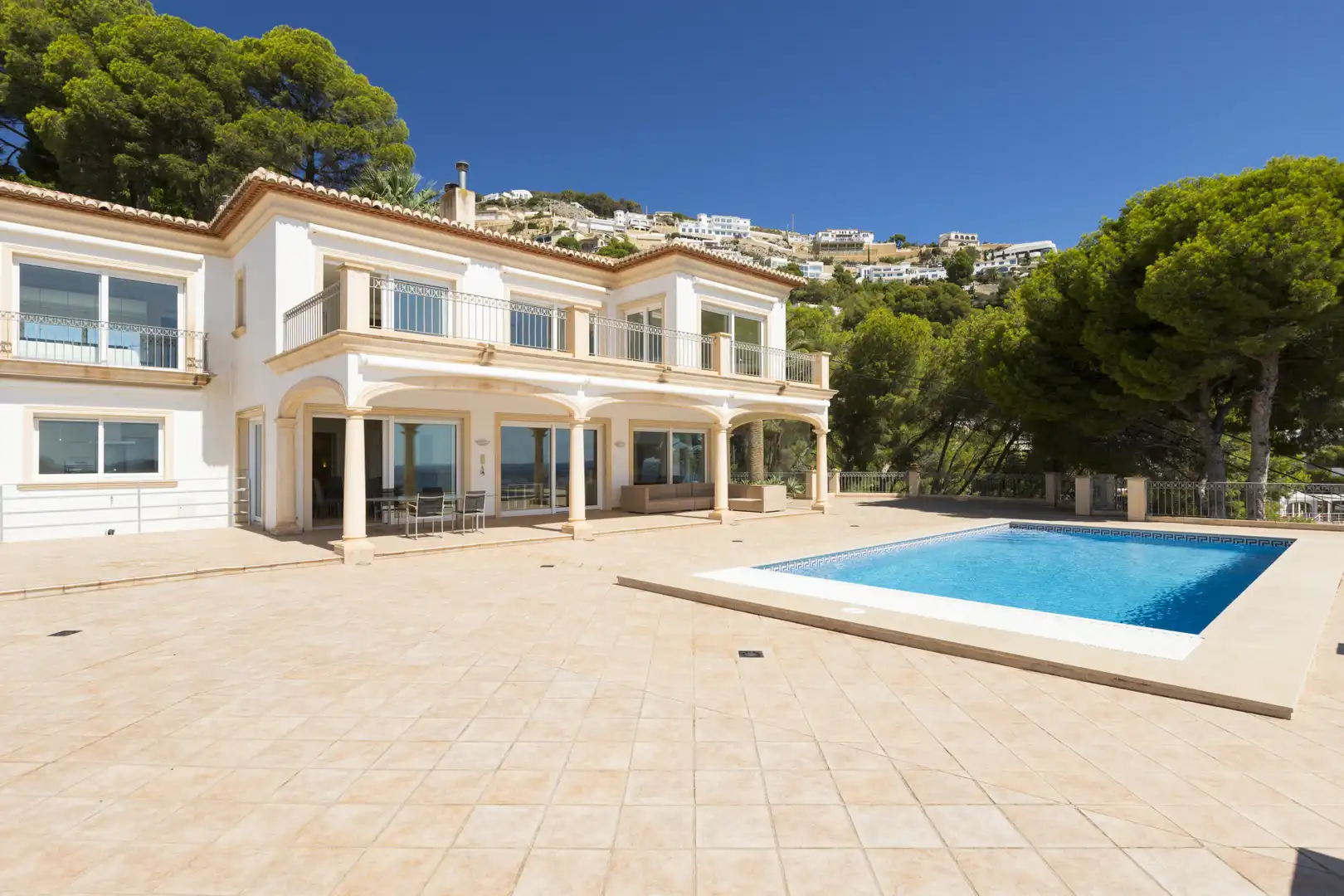 Vista exterior de Casa o chalet en venta en Jávea / Xàbia con Aire acondicionado, Terraza y Piscina