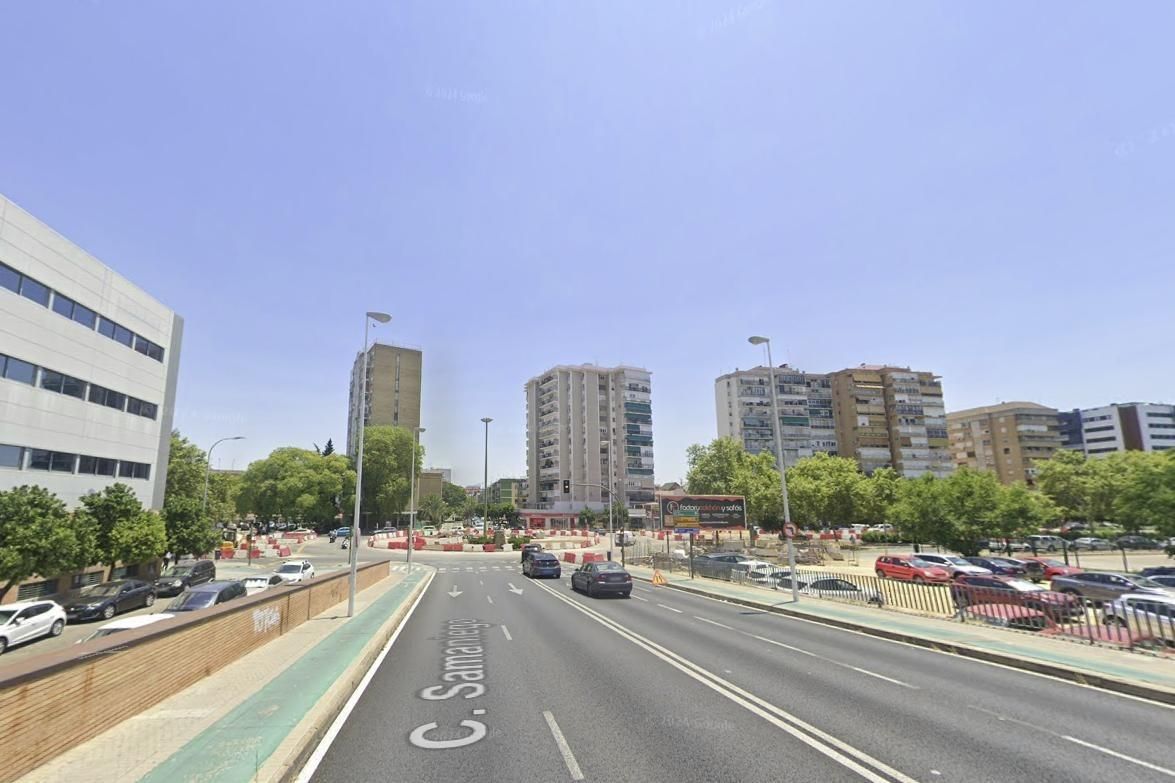 Vista exterior de Piso en venta en  Sevilla Capital