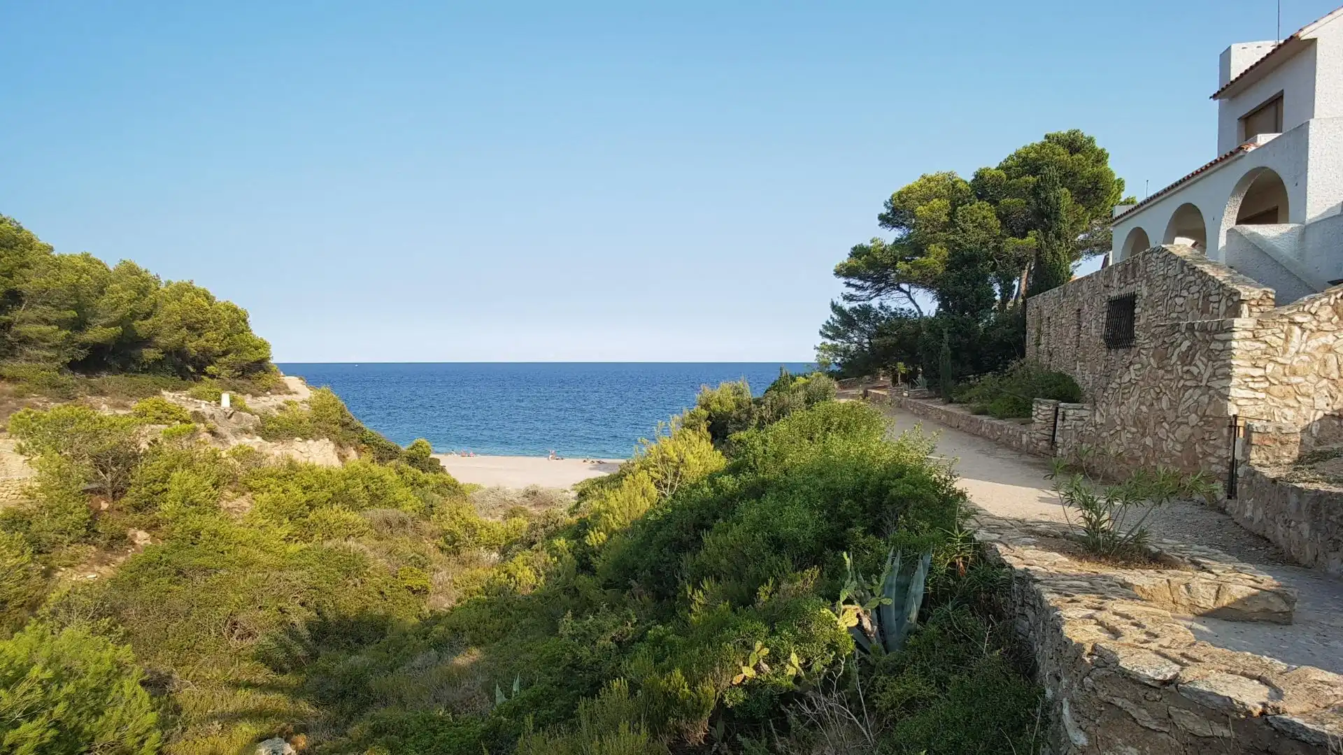 Außenansicht von Dachboden zum Verkauf in L'Ametlla de Mar  mit Klimaanlage, Heizung und Terrasse