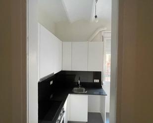 Flat to rent in Carrer del Tenor Masini, Sants