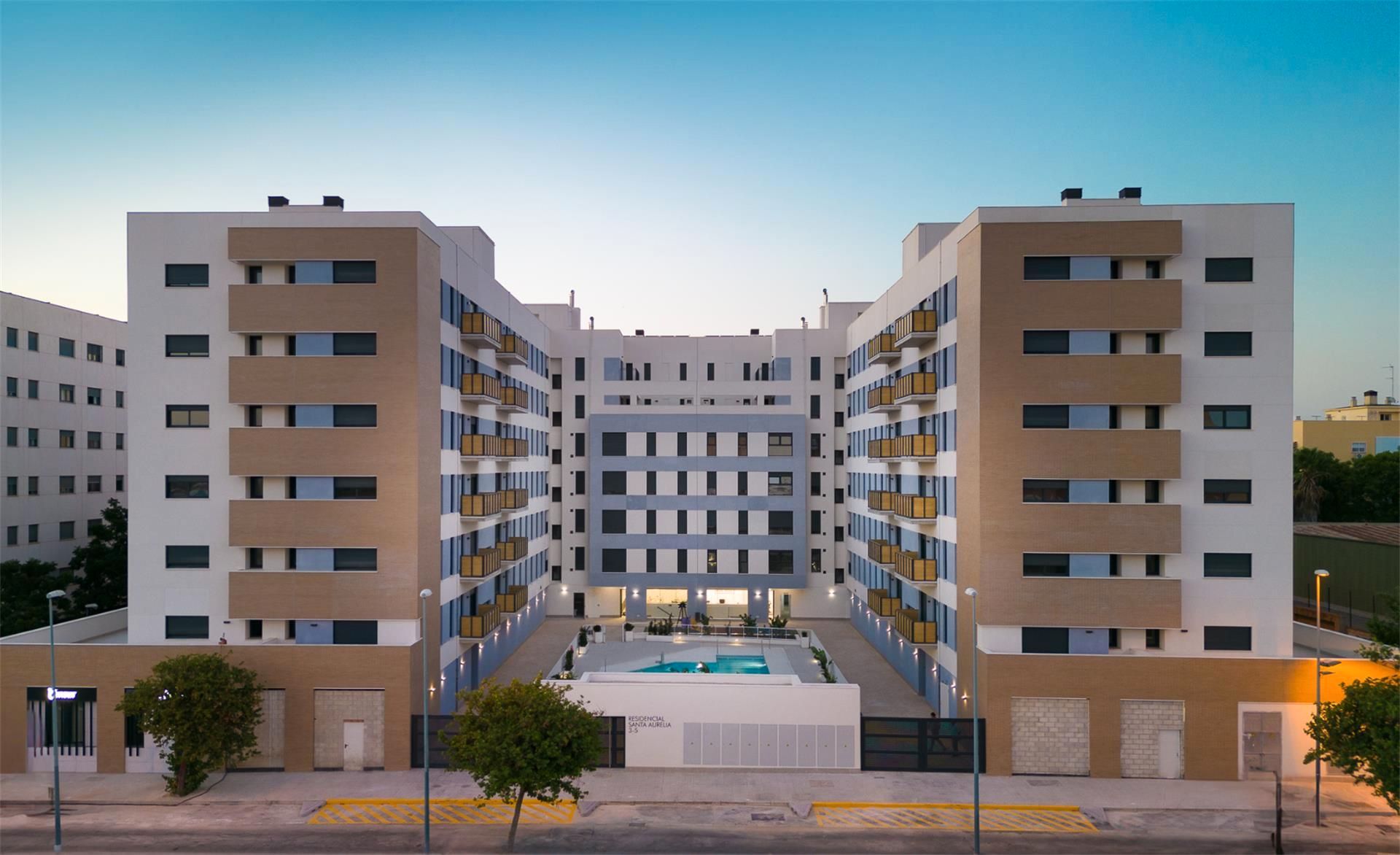 Premises for sale in Calle Amperio, 1, Sta. Aurelia - Cantábrico - Atlàntico - La Romería