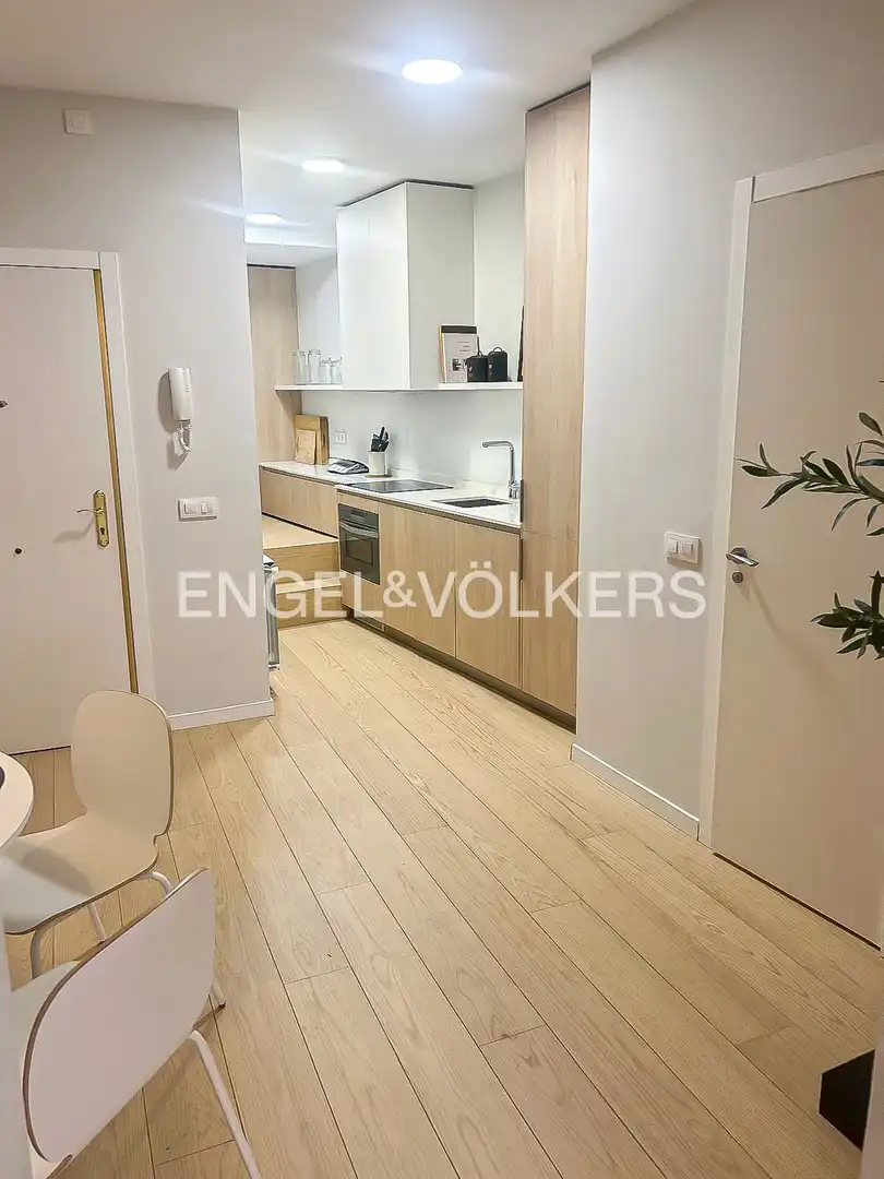 Kitchen of Flat for rent in Madrid  with Air Conditioner, Heating and Furnished