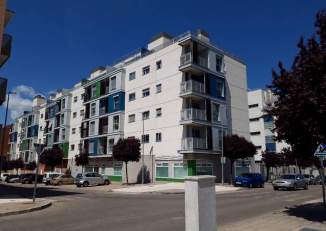 Local comercial en Venta en DINAMARCA en Los Valles - Sanz Vázquez - El Fuerte