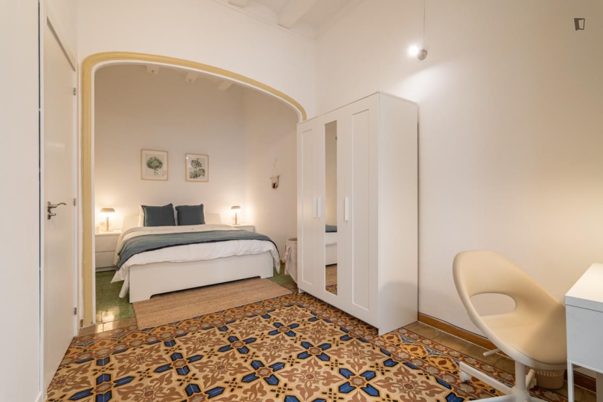 Dormitori de Apartament per a compartir en  Barcelona Capital amb Moblat, Forn i Rentadora
