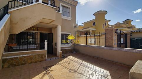 Foto 2 de Planta baja de alquiler en Los Almendros, Orihuela