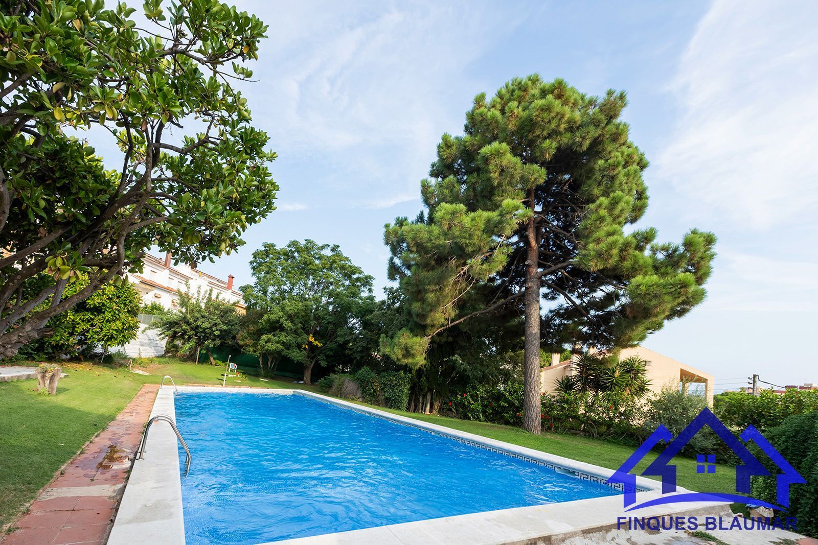 Piscina de Apartament en venda en Arenys de Mar amb Aire condicionat, Calefacció i Traster