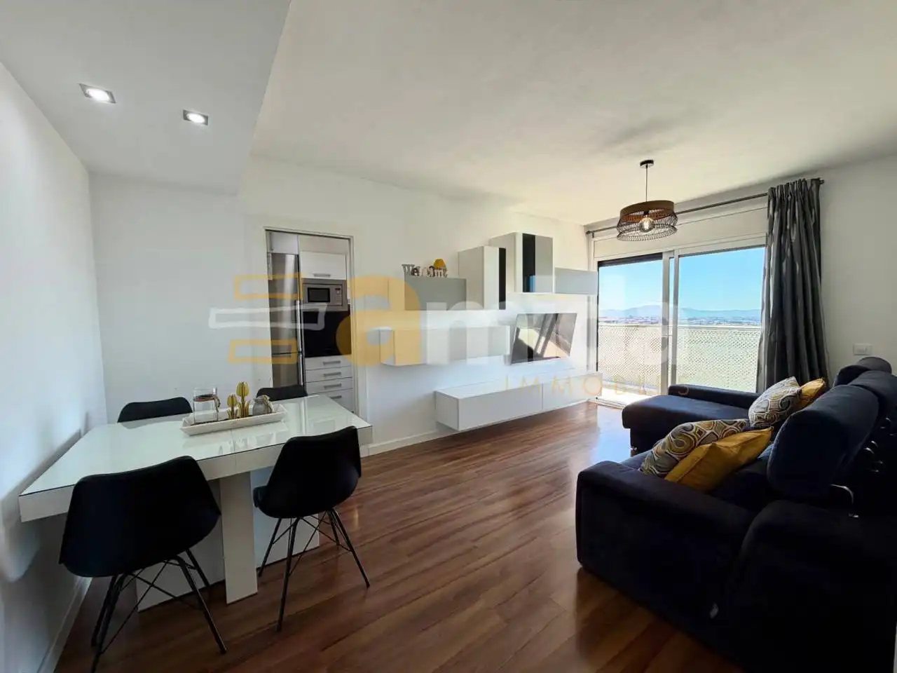 Appartamento con terrazza in vendita a Can Feu - Gràcia, imagen 3
