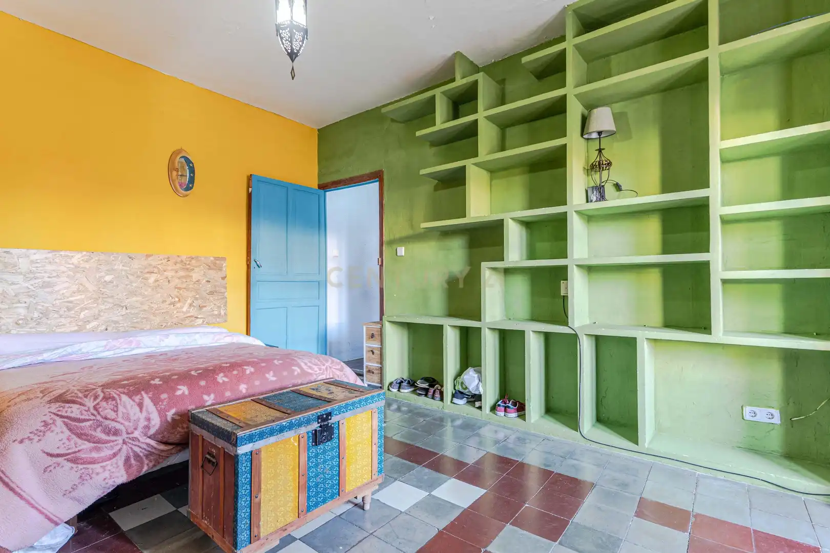 Dormitori de Casa o xalet en venda en Guadix