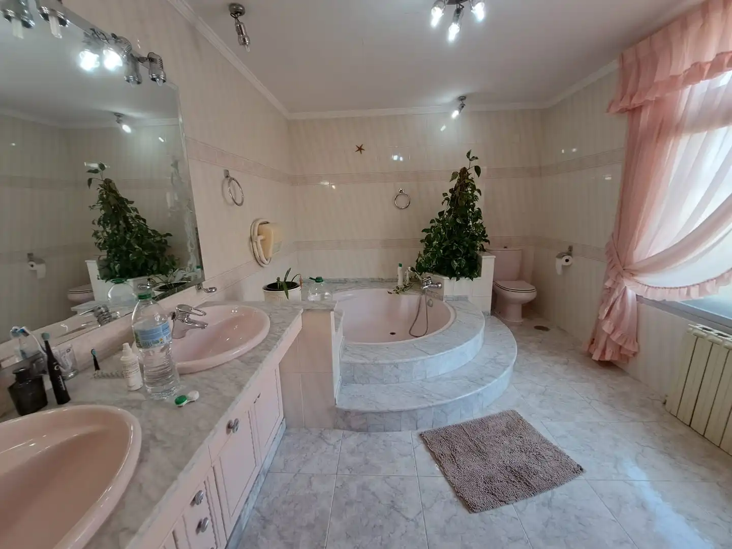 Bathroom of Houses for sale in L'Alfàs del Pi  with Air Conditioner, Heating and Private garden
