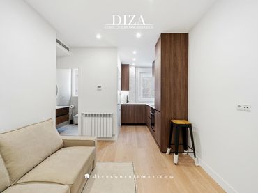 Pis amb ascensor en venda a Calle de Narváez