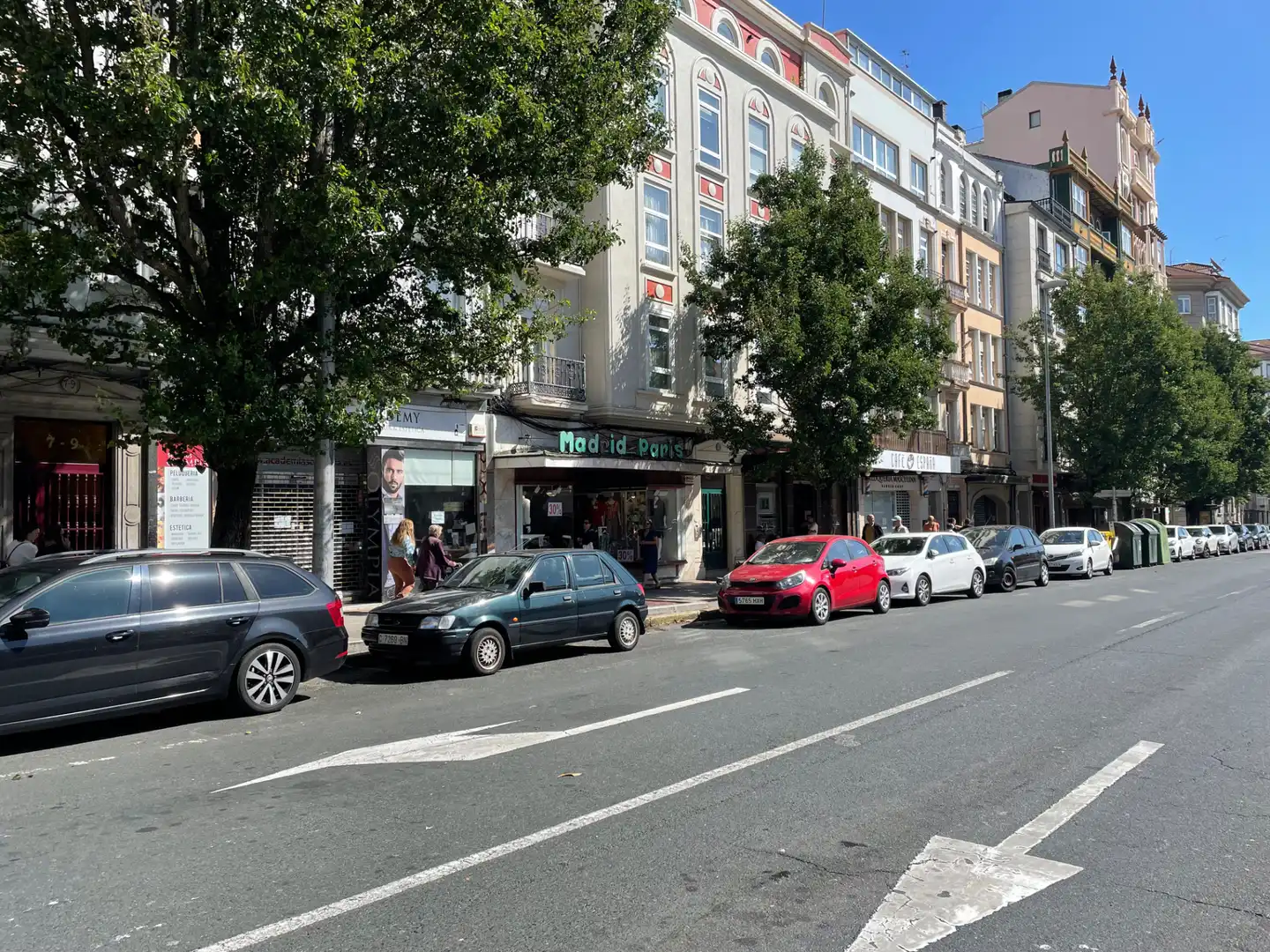 Außenansicht von Geschaftsraum zur Miete in Ferrol mit Parkett und Möbliert