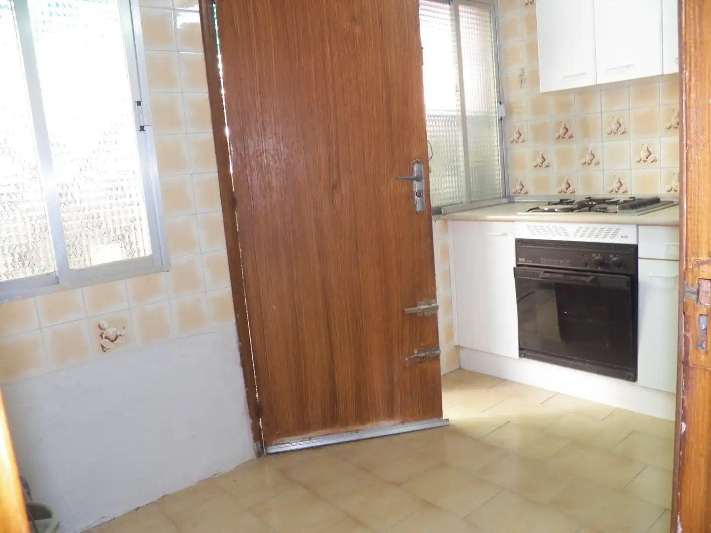 Kitchen of Detached homes for sale in Miraflores de la Sierra  with Private garden and Swimming Pool