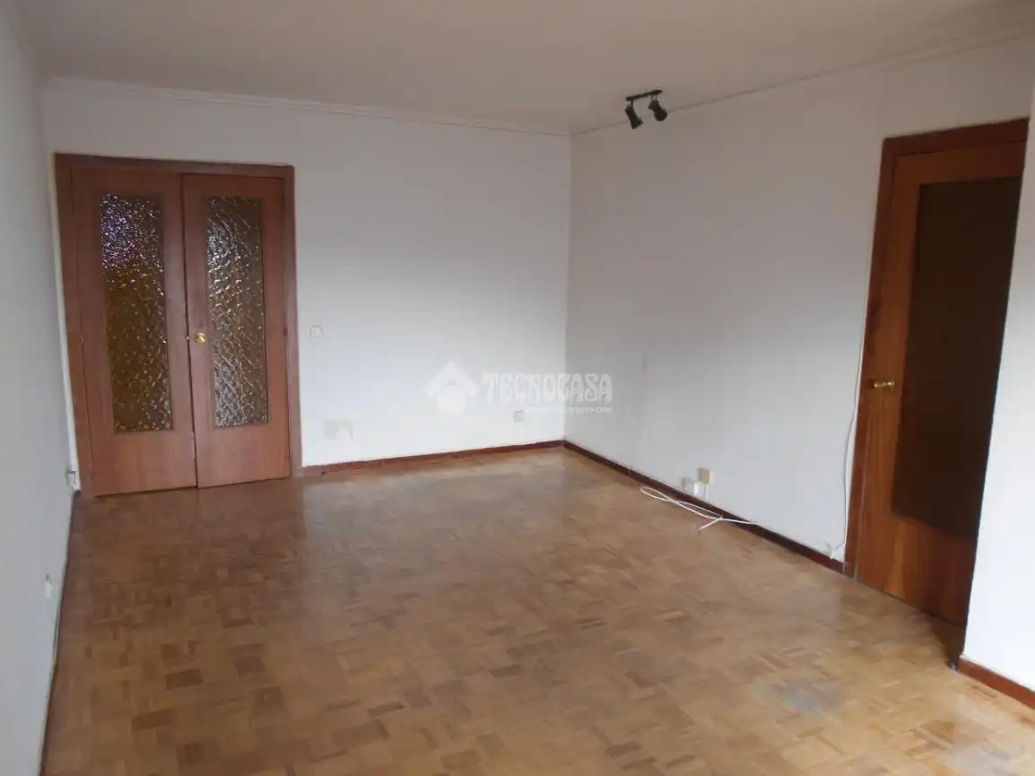 Living room of Flat for sale in Móstoles  with Heating, Parquet flooring and Terrace
