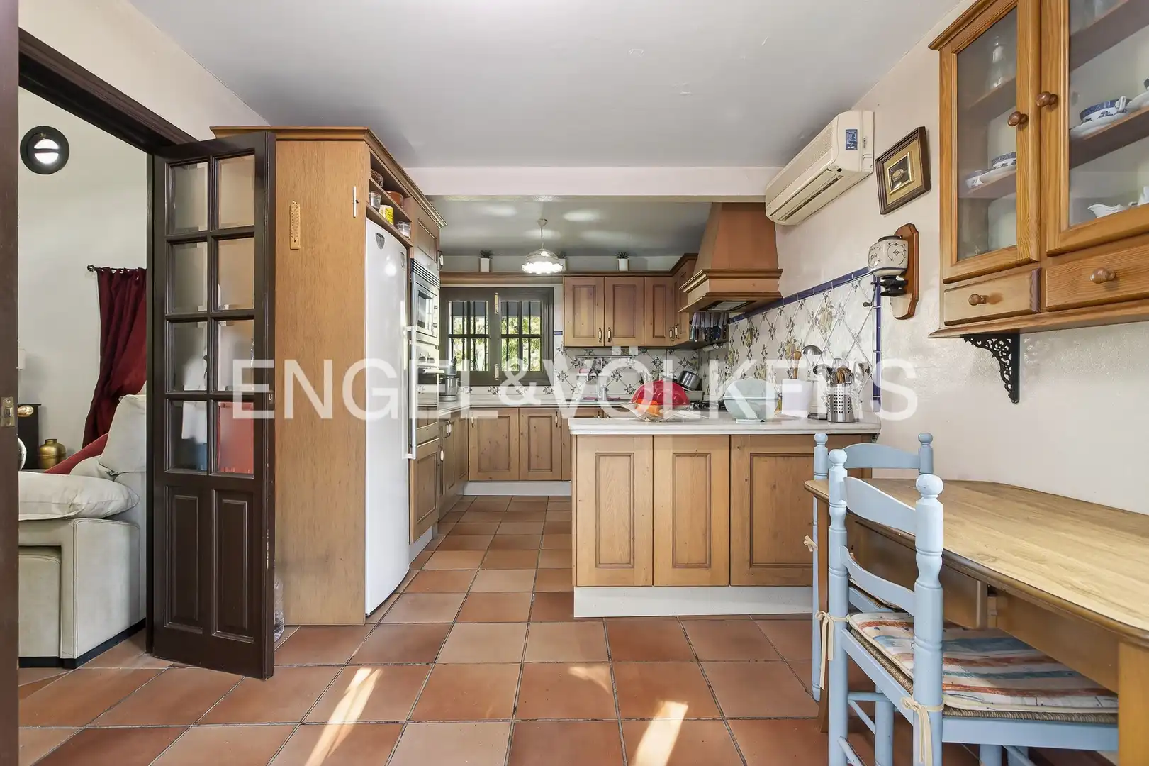 Kitchen of Houses for sale in Morón de la Frontera  with Air Conditioner, Heating and Private garden