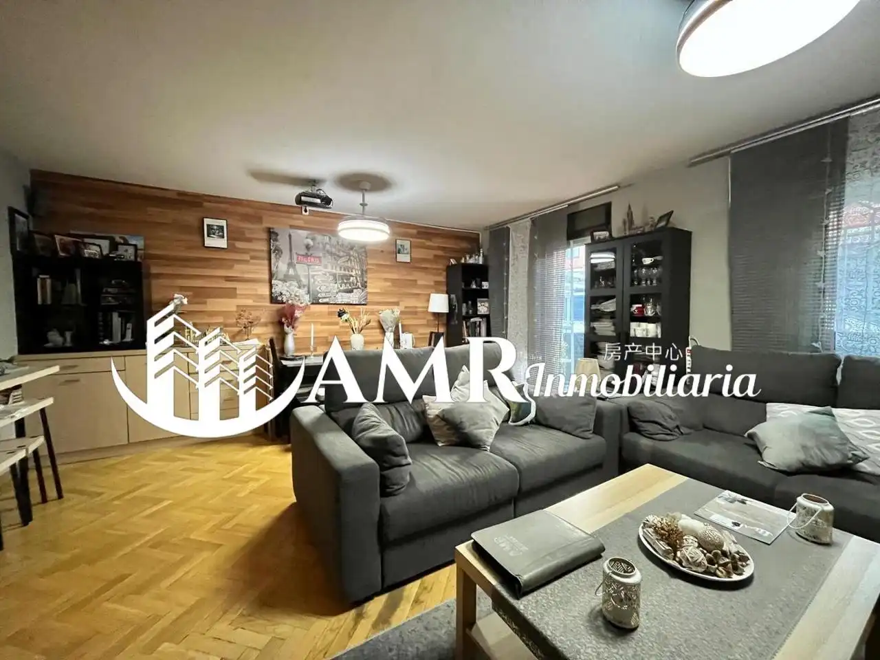 Sala d'estar de Casa adosada en venda en Humanes de Madrid, Madrid