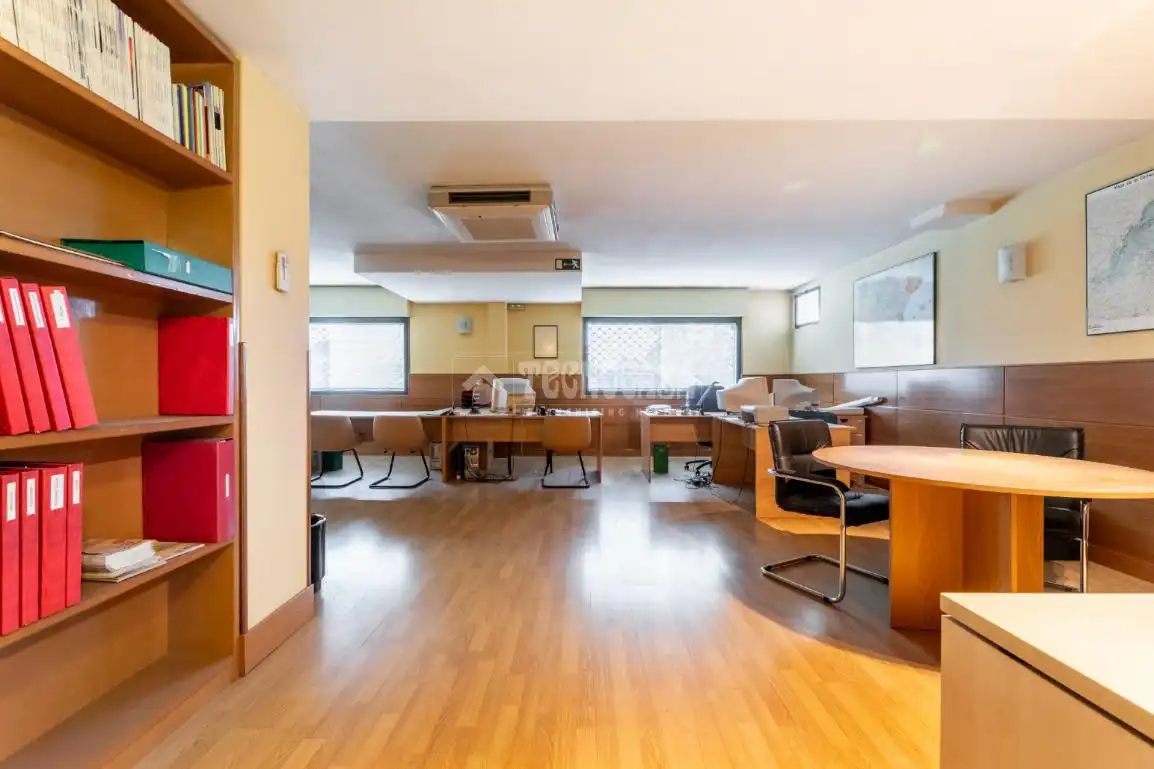 Local en venta en Las Rozas de Madrid con Aire acondicionado y Calefacción