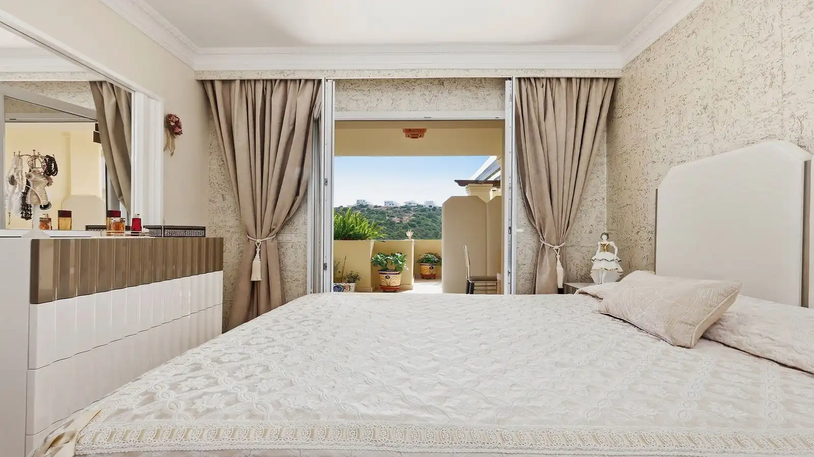 Mini appartamento con piscina in vendita a Urbanizacion Majestic Hills 10, imagen 32