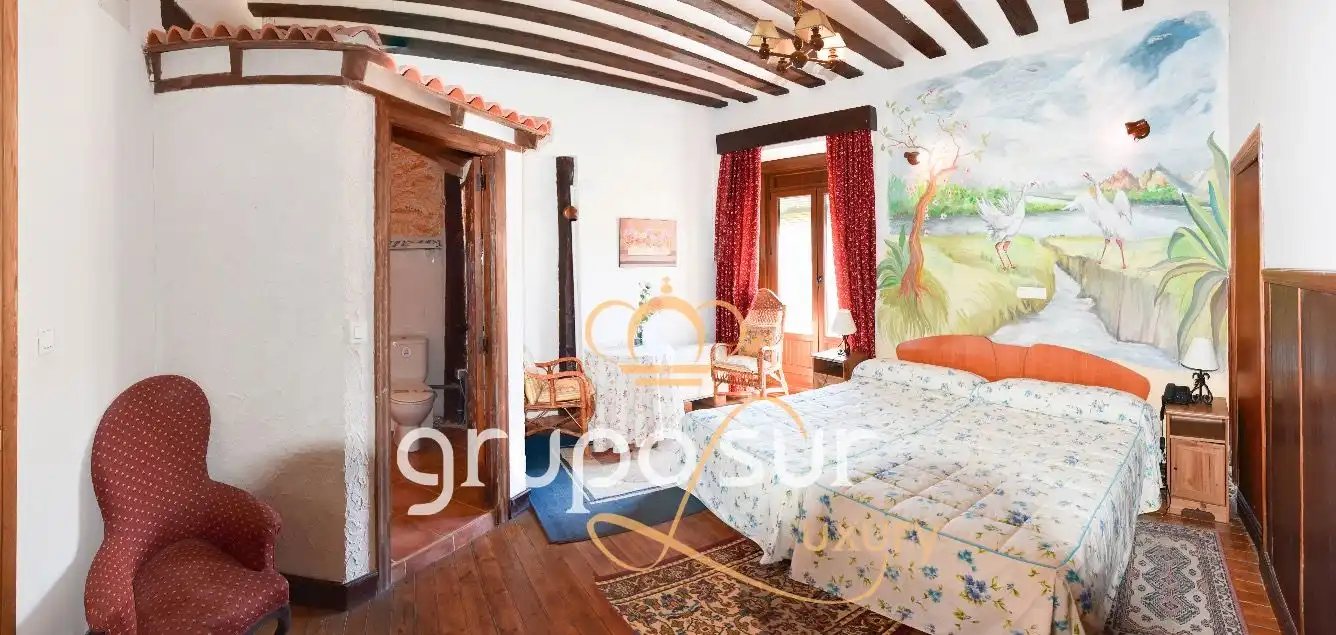 Country homes for sale in Olmedo  with Heating, Private garden and Parquet flooring