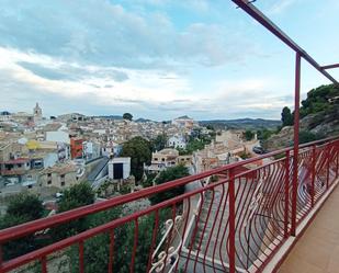 Vista exterior de Edifici en venda en Relleu