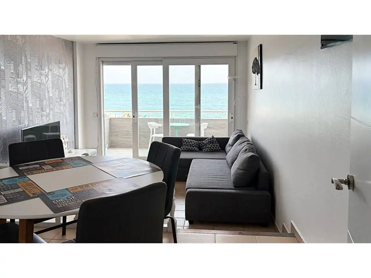Sala d'estar de Pis en venda en Lloret de Mar amb Aire condicionat, Calefacció i Moblat