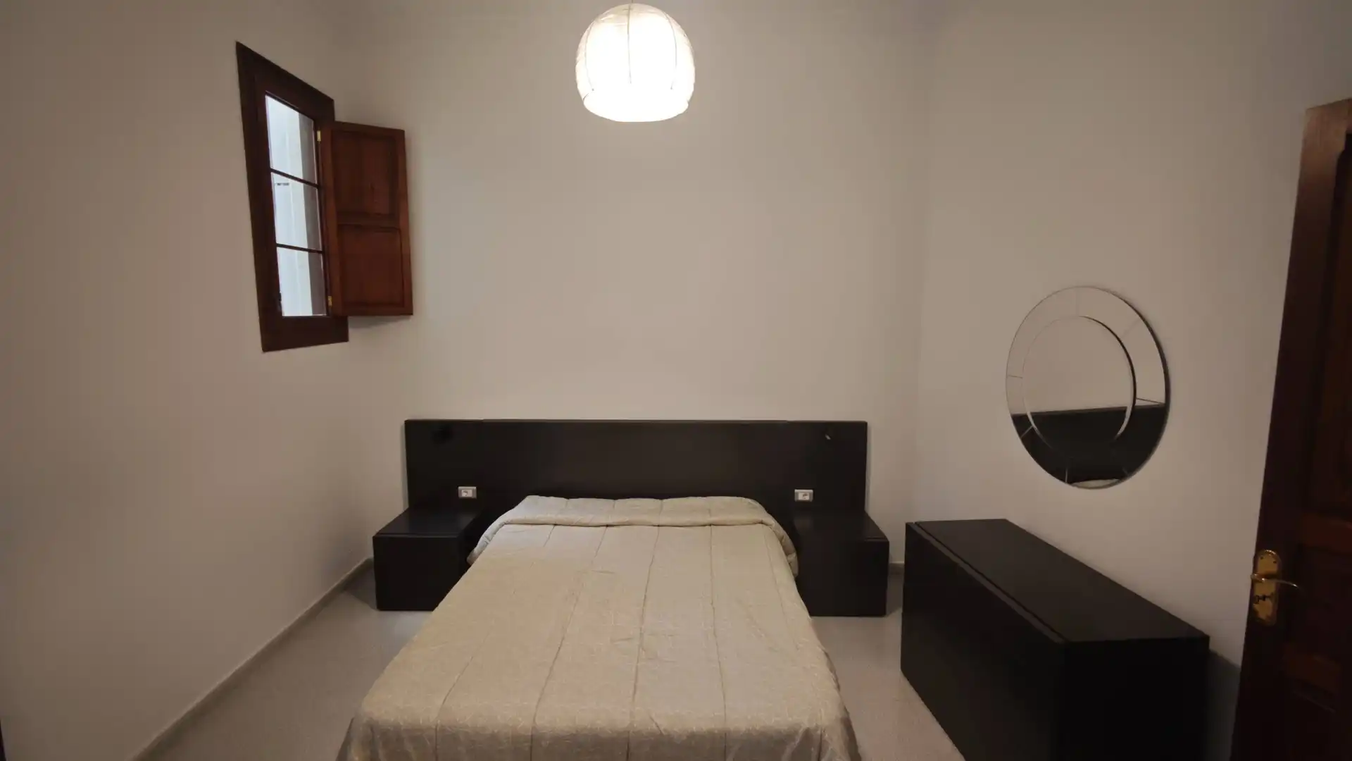 Schlafzimmer von Wohnung zur Miete in Las Palmas de Gran Canaria mit Balkon