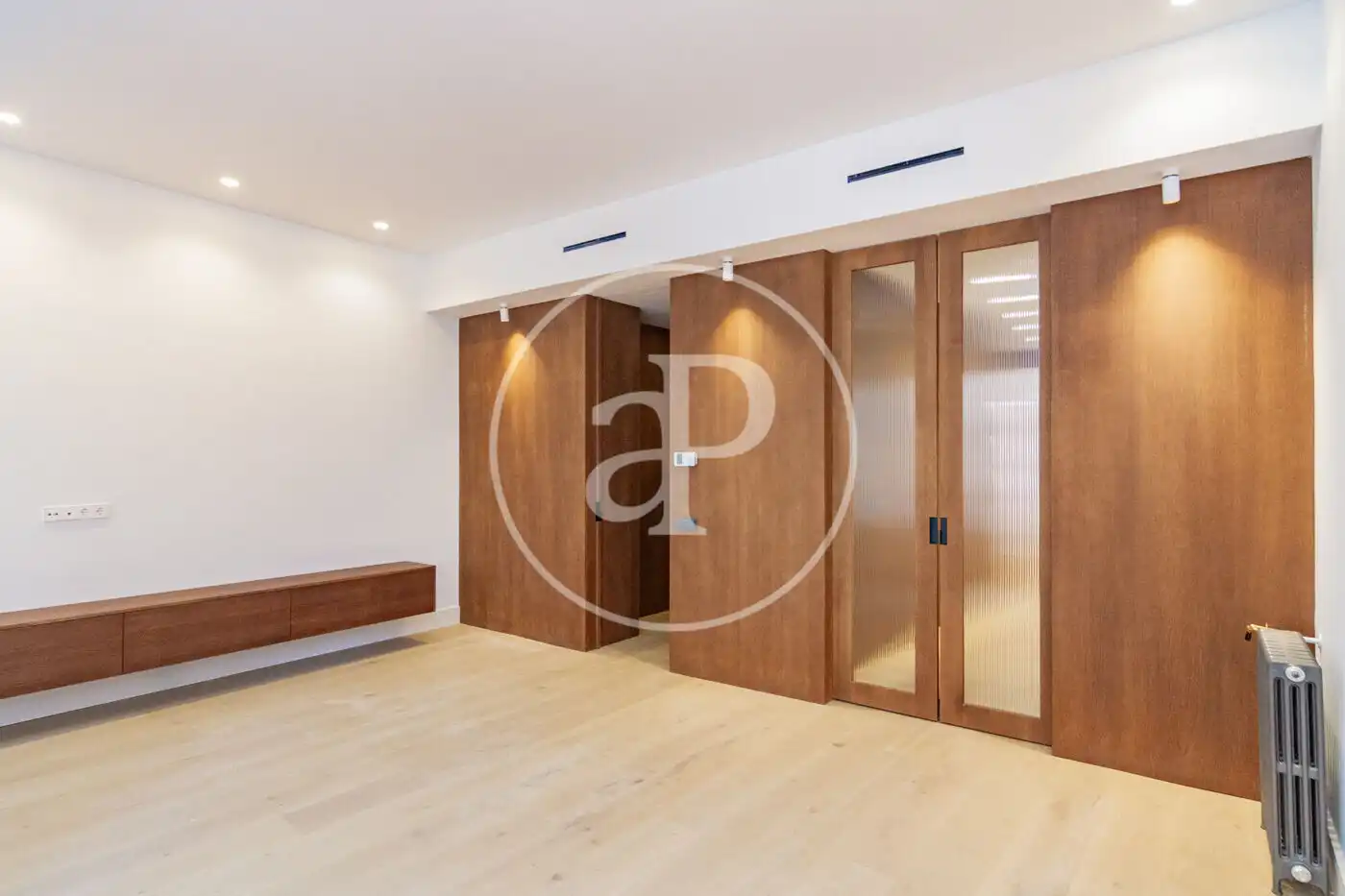 Habitación de Piso en venta en Madrid con Aire acondicionado, Calefacción y Balcón