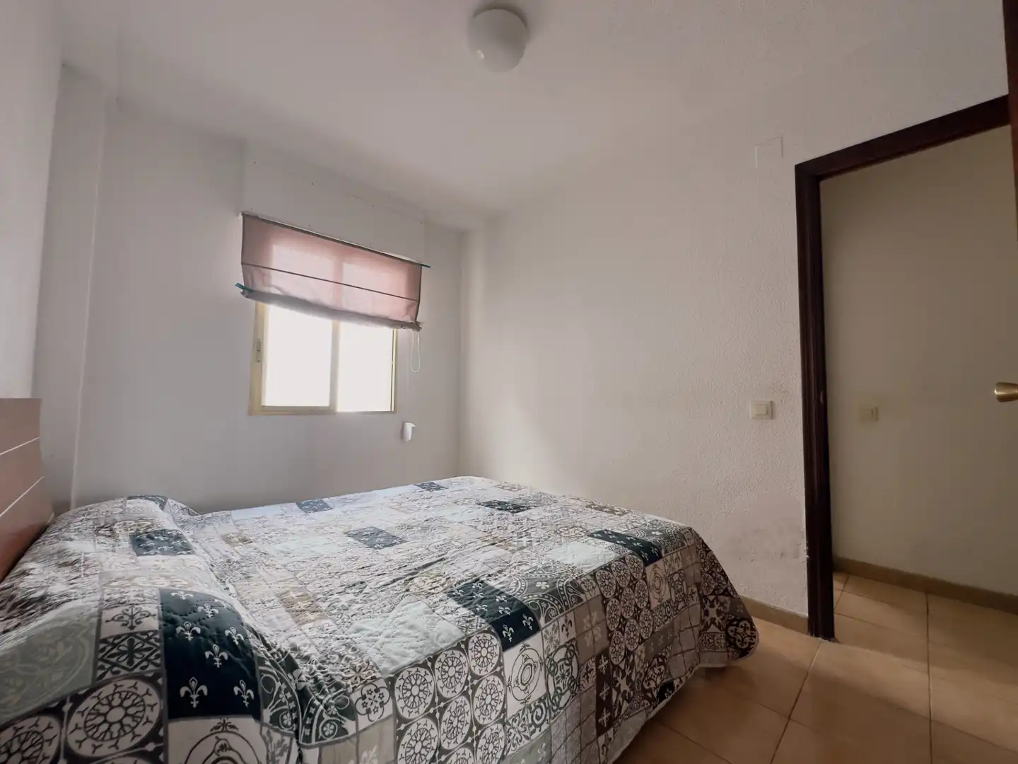Habitación de Piso en venta en Santa Pola con Aire acondicionado, Terraza y Amueblado
