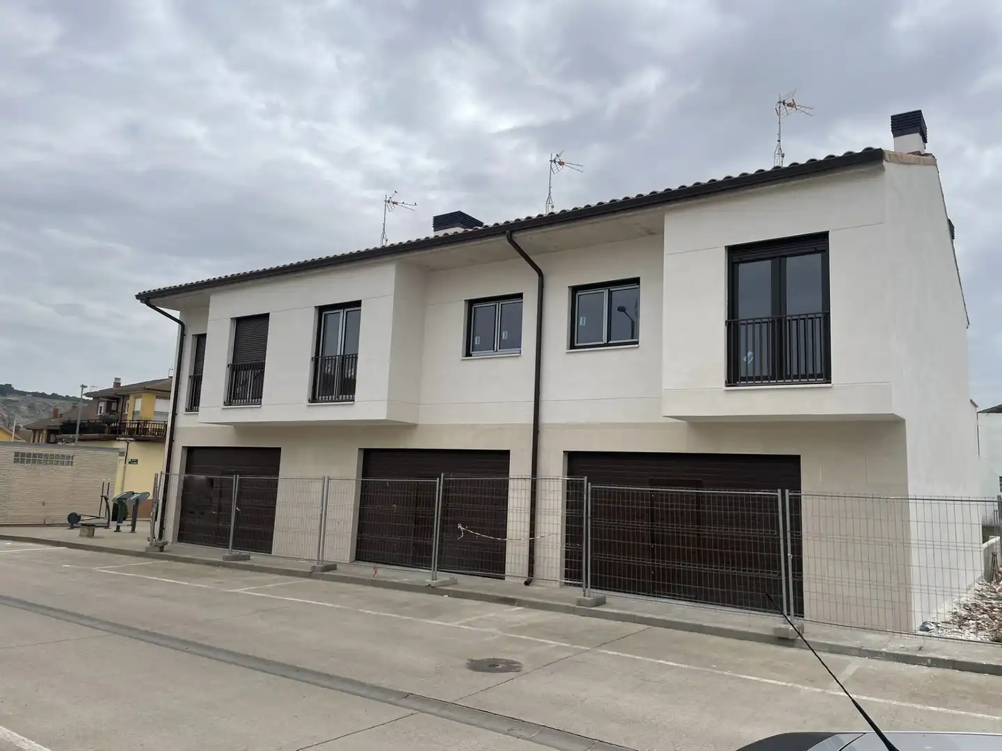 Single-family semi-detached for sale in Calle de Julián Gayarre, 2, Andosilla