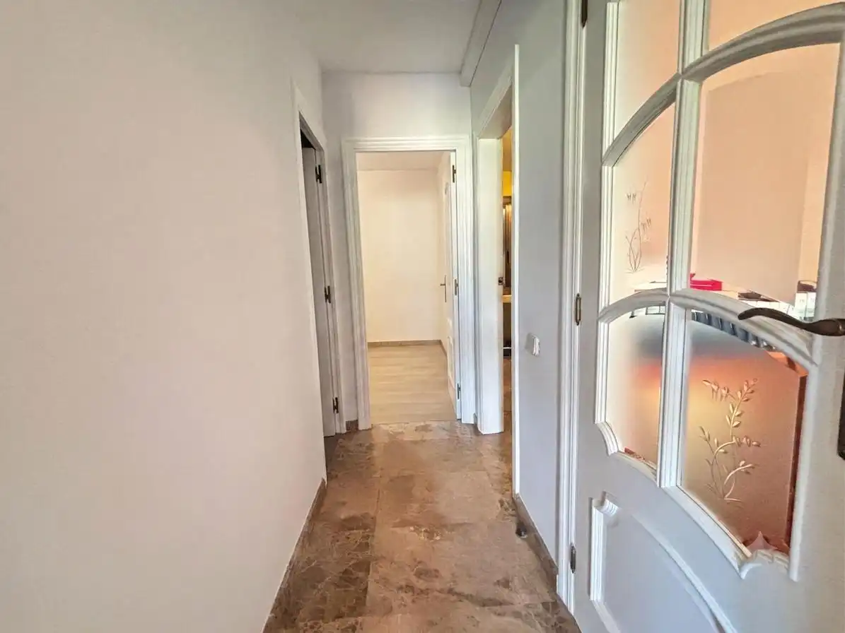Ground floor for sale in Esplugues de Llobregat  with Air Conditioner, Heating and Balcony