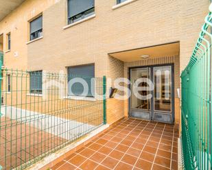 Exterior view of Flat for sale in Fuensaldaña  with Terrace