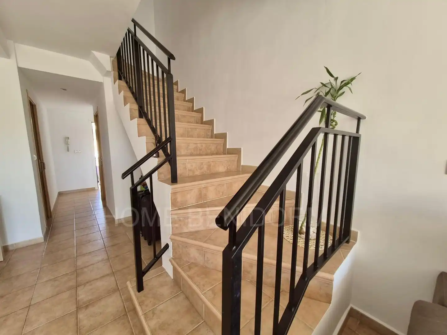 Casa adosada en venta en Finestrat con Jardín privado y Piscina comunitaria