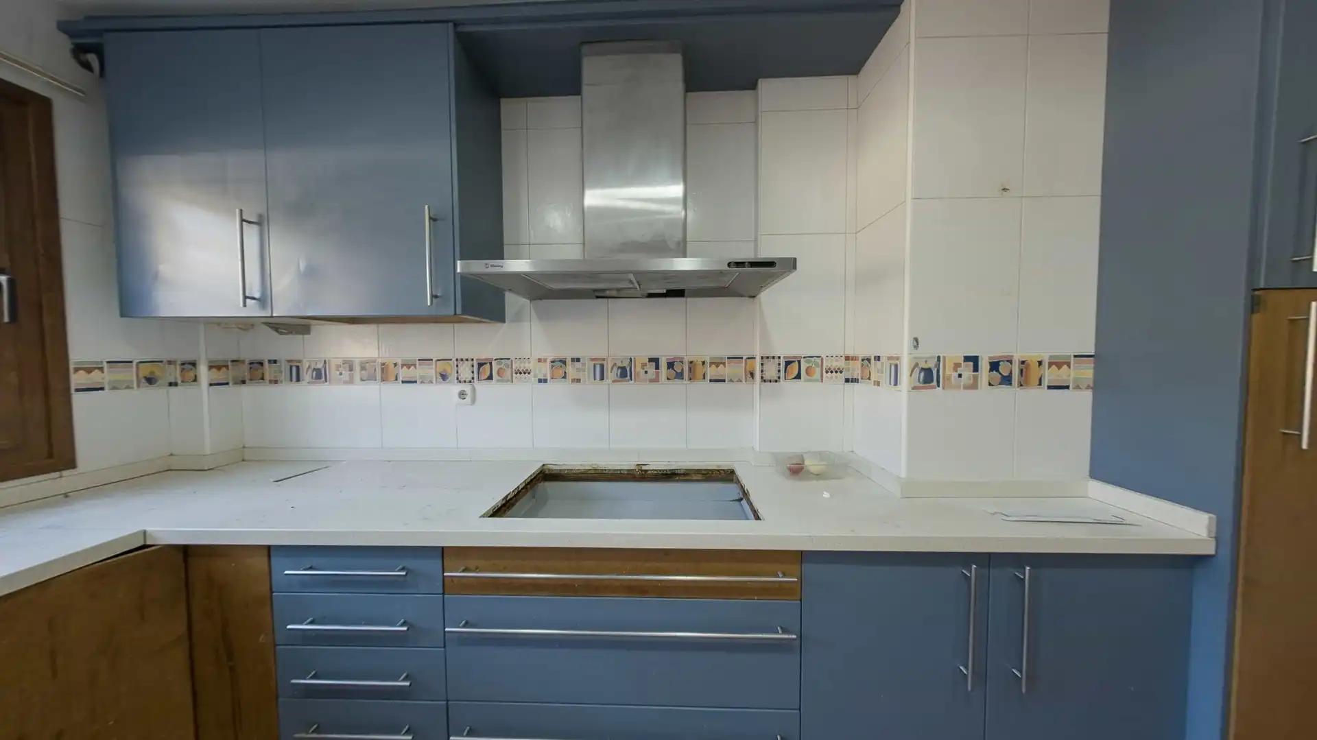 Kitchen of Detached homes for sale in Málaga  with Private garden, Terrace and Storage room